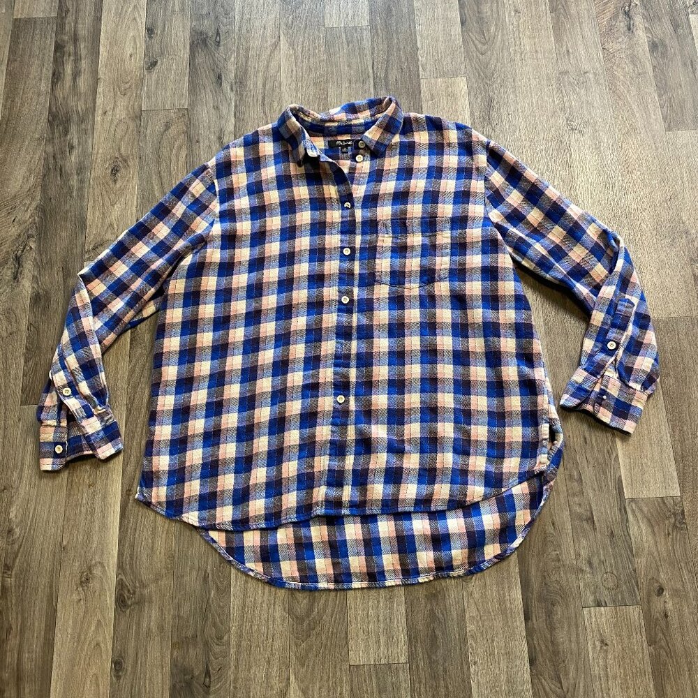 Madewell Plaid Flannel Blue Pink Button Front Shirt Size Medium (missing button)